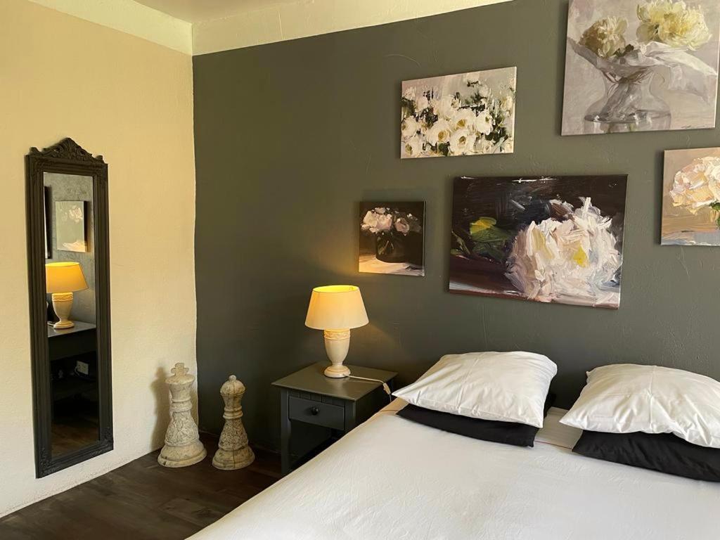 La Maison Au Puits Cordes Sur Ciel Ngoại thất bức ảnh